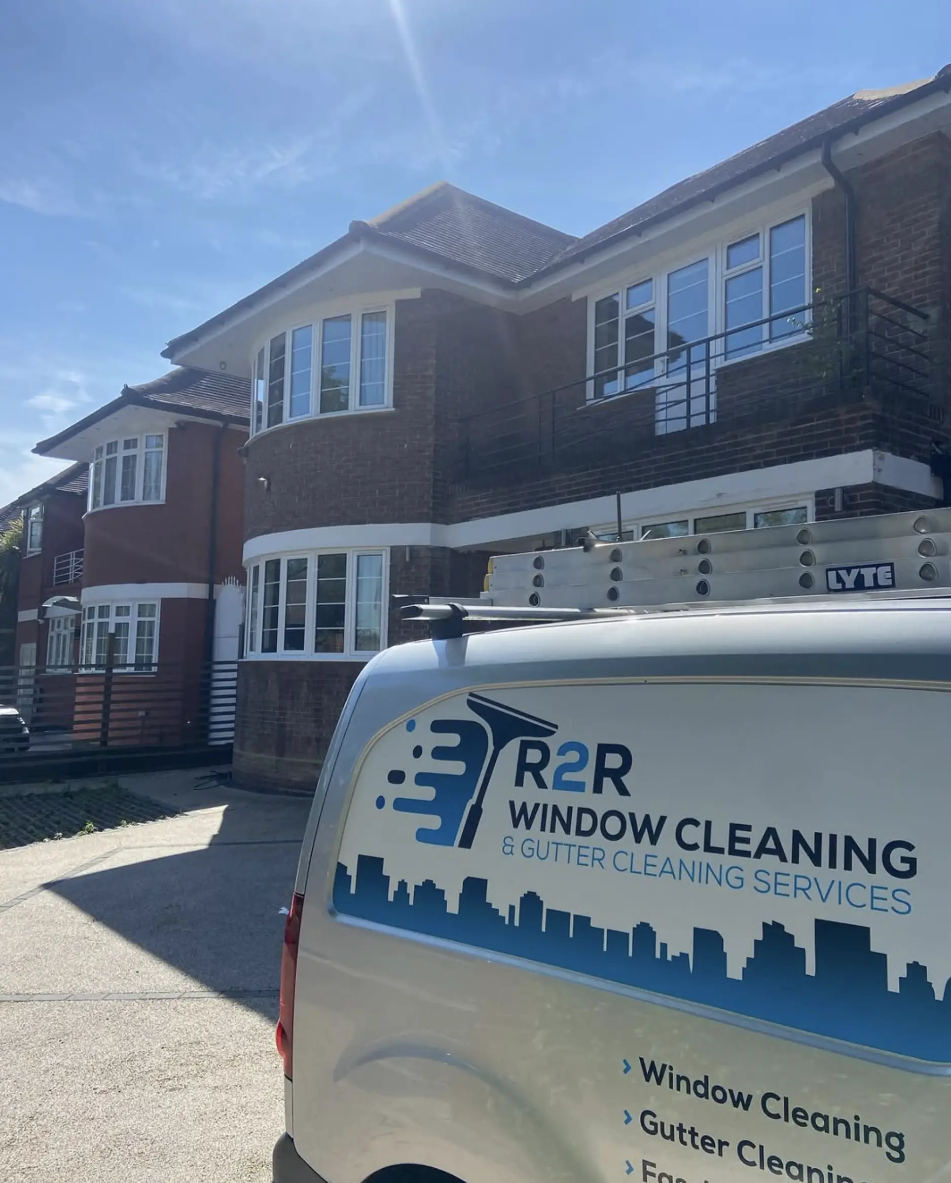 R2R van outside a London residential property